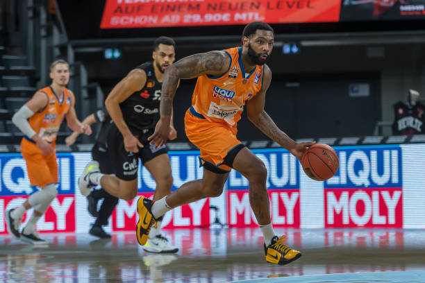 则爆发出惊 则爆发出惊