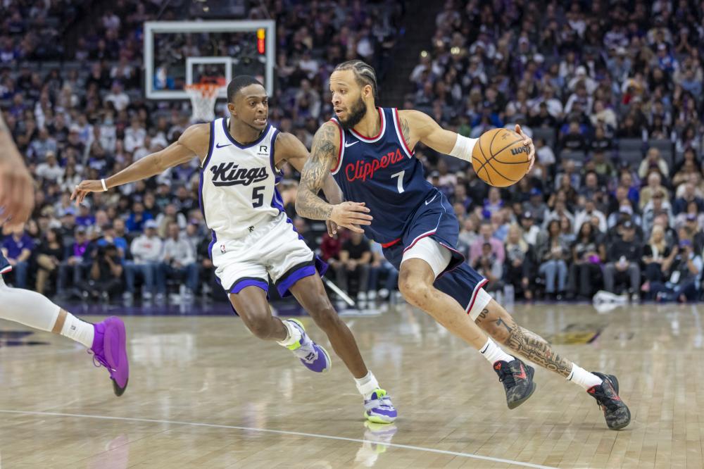 引发轩然大 引发轩然大